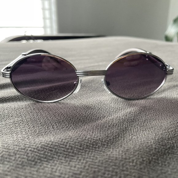 No Name Brand Other - Awesome shades! BRAND NEW!!